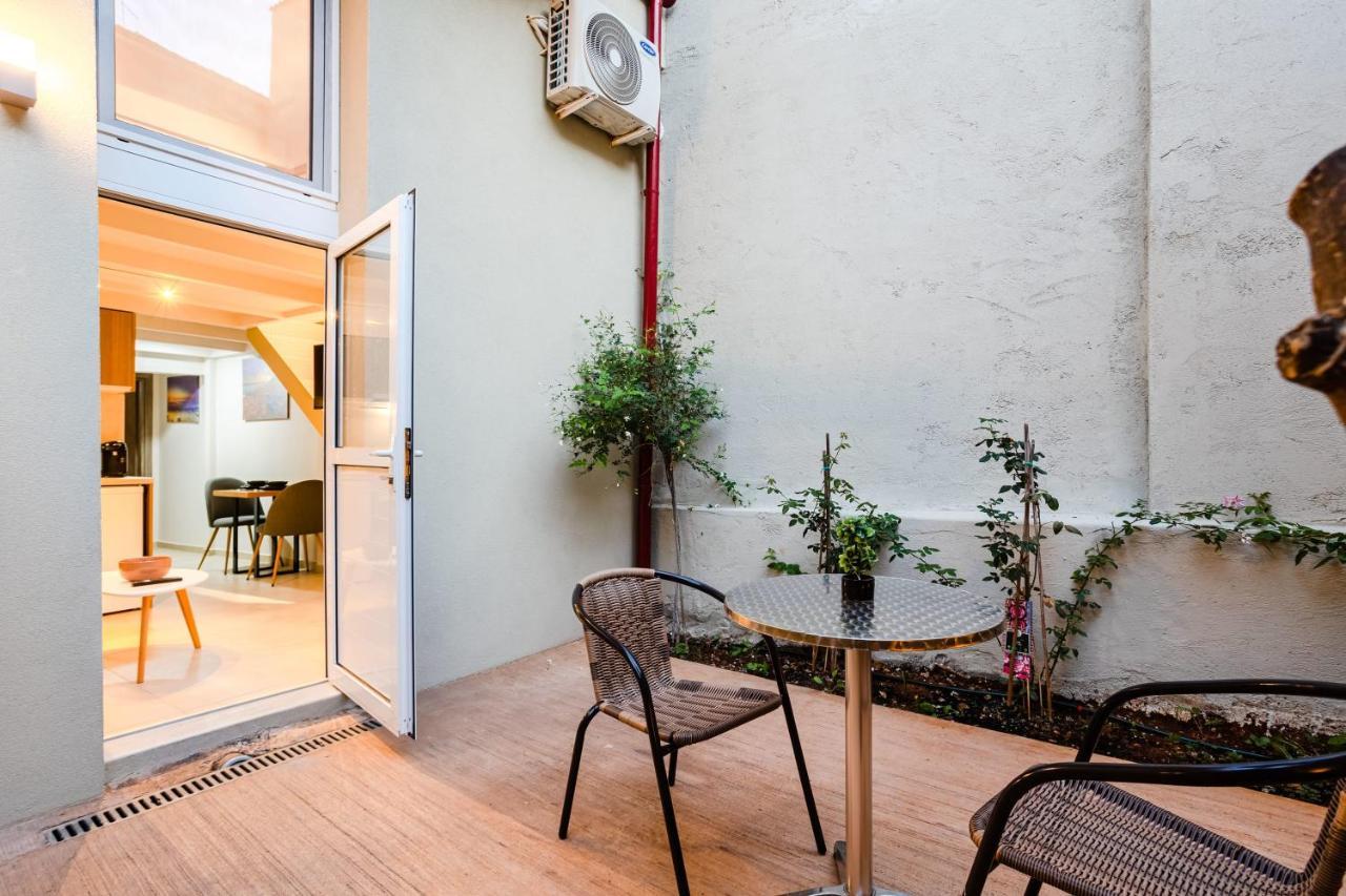 Uncover Kalamata'S Hidden Gem - Cosy City Nest Bagian luar foto